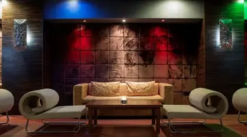 ALBA QUEEN HOTEL