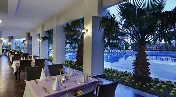 Alba Royal Hotel Side (Adults Only 16+)