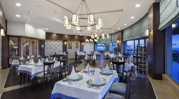 Alba Royal Hotel