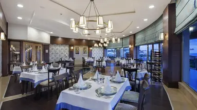Alba Royal Hotel