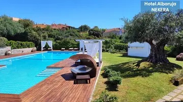 ALBARUJA HOTEL