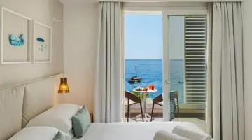 ALBATROS BEACH HOTEL