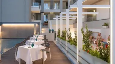 ALBATROS BEACH HOTEL