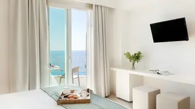 ALBATROS BEACH HOTEL