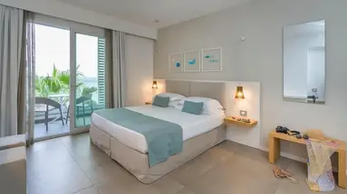 ALBATROS BEACH HOTEL