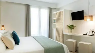 ALBATROS BEACH HOTEL