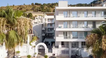 ALBATROS BEACH HOTEL