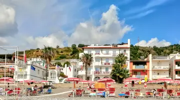 Albatros Beach Hotel