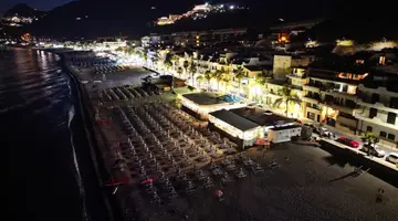 Albatros Beach