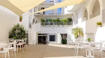 Albatros Beach