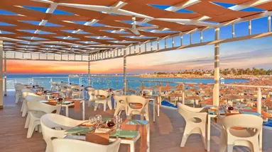 ALBATROS DANA BEACH RESORT