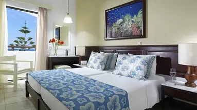 Albatros Hotel