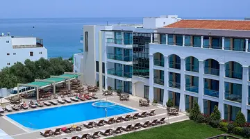 Albatros Hotel