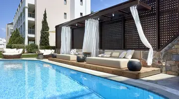 Albatros Hotel