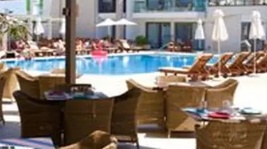 Albatros Hotel