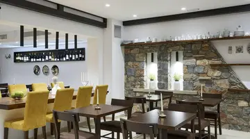 Albatros Hotel