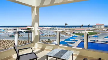 ALBATROS MAKADI RESORT