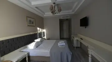 ALBATROS PREMIER HOTEL