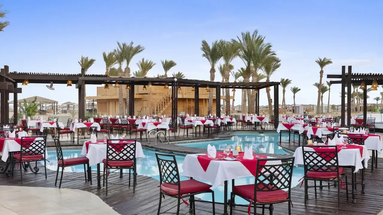 Albatros Sands Port Ghalib