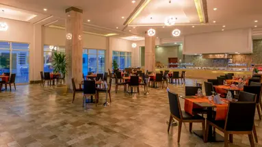 ALBATROS SEA WORLD RESORT