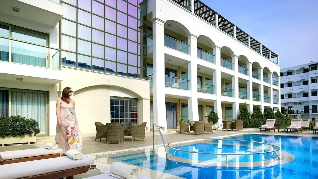 Albatros Spa & Resort Hotel