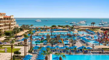 Albatros White Beach Hotel
