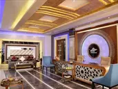 Albatros White Beach Hotel