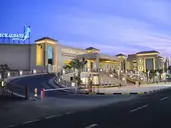 Albatros White Beach Hotel