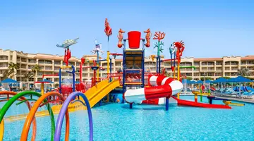 Albatros White Beach Hotel