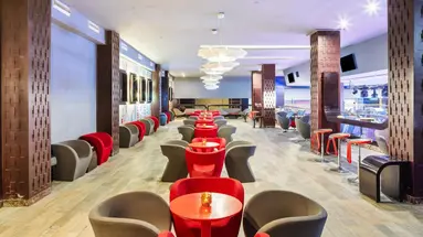 Albatros White Beach Hotel