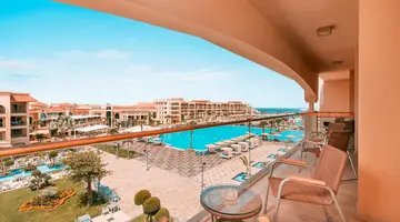 ALBATROS WHITE BEACH RESORT