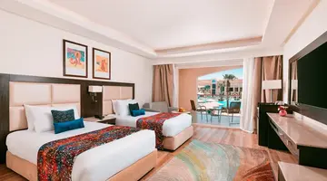 ALBATROS WHITE BEACH RESORT
