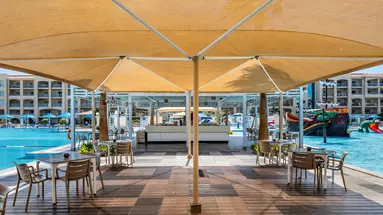 Albatros White Beach