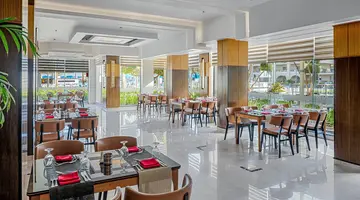 Albatros White Beach