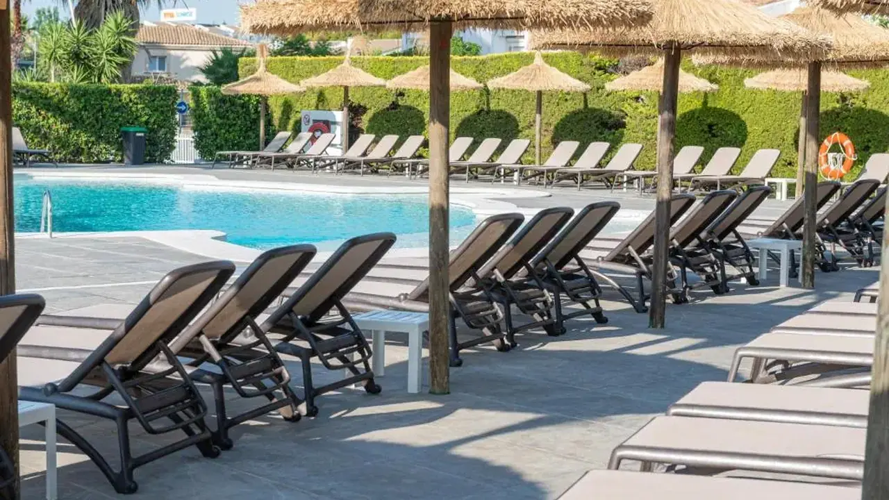 Alcudia Beach Apartments