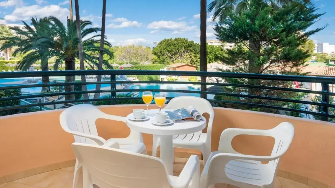 Alcudia Beach Apartments