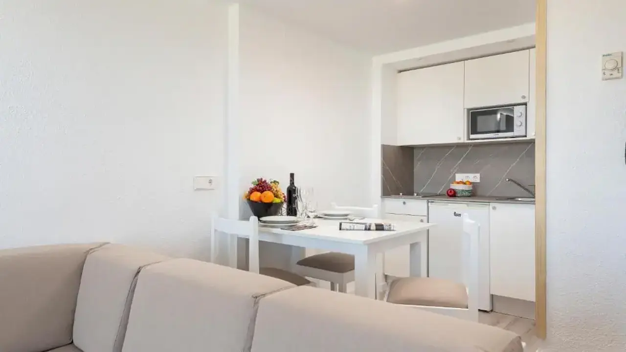 Alcudia Beach Apartments