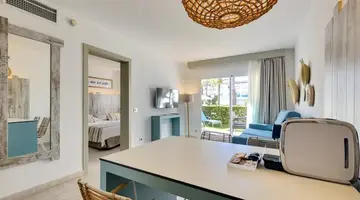 Alcudia Garden Apart