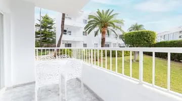Alcudia Garden Apart