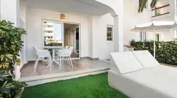 Alcudia Garden Apart
