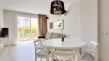 Alcudia Garden Apart
