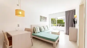 Alcudia Garden Apart