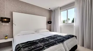 Alcudia Garden Apart
