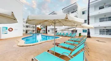 Alcudia Garden Apart