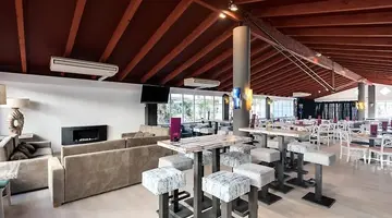 Alcudia Garden Apart