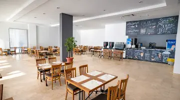 ALDER GARDEN HOTEL