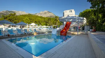 ALDER GARDEN HOTEL