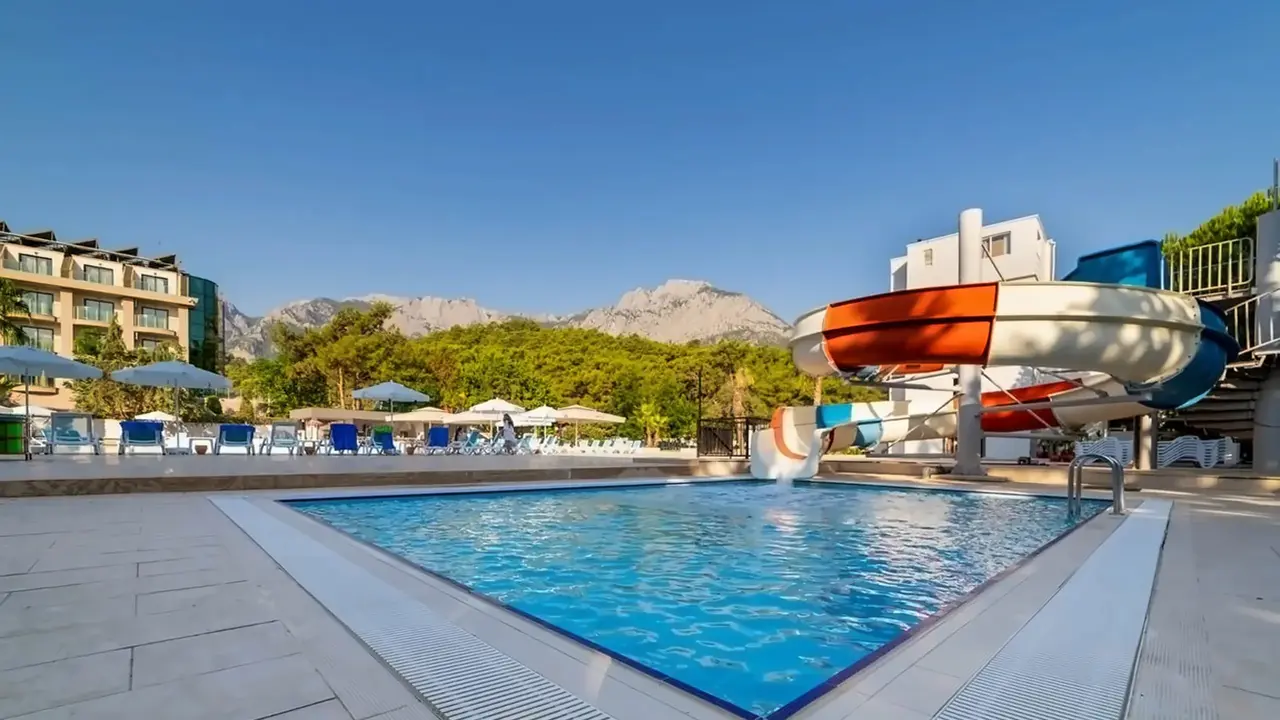 Alder Garden Hotel