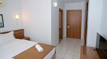 ALDER GARDEN HOTEL