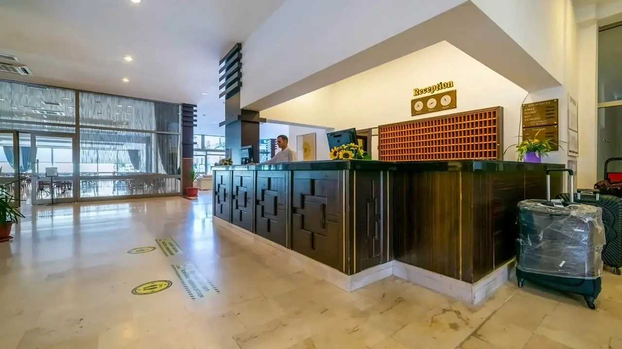 Alder Garden Hotel